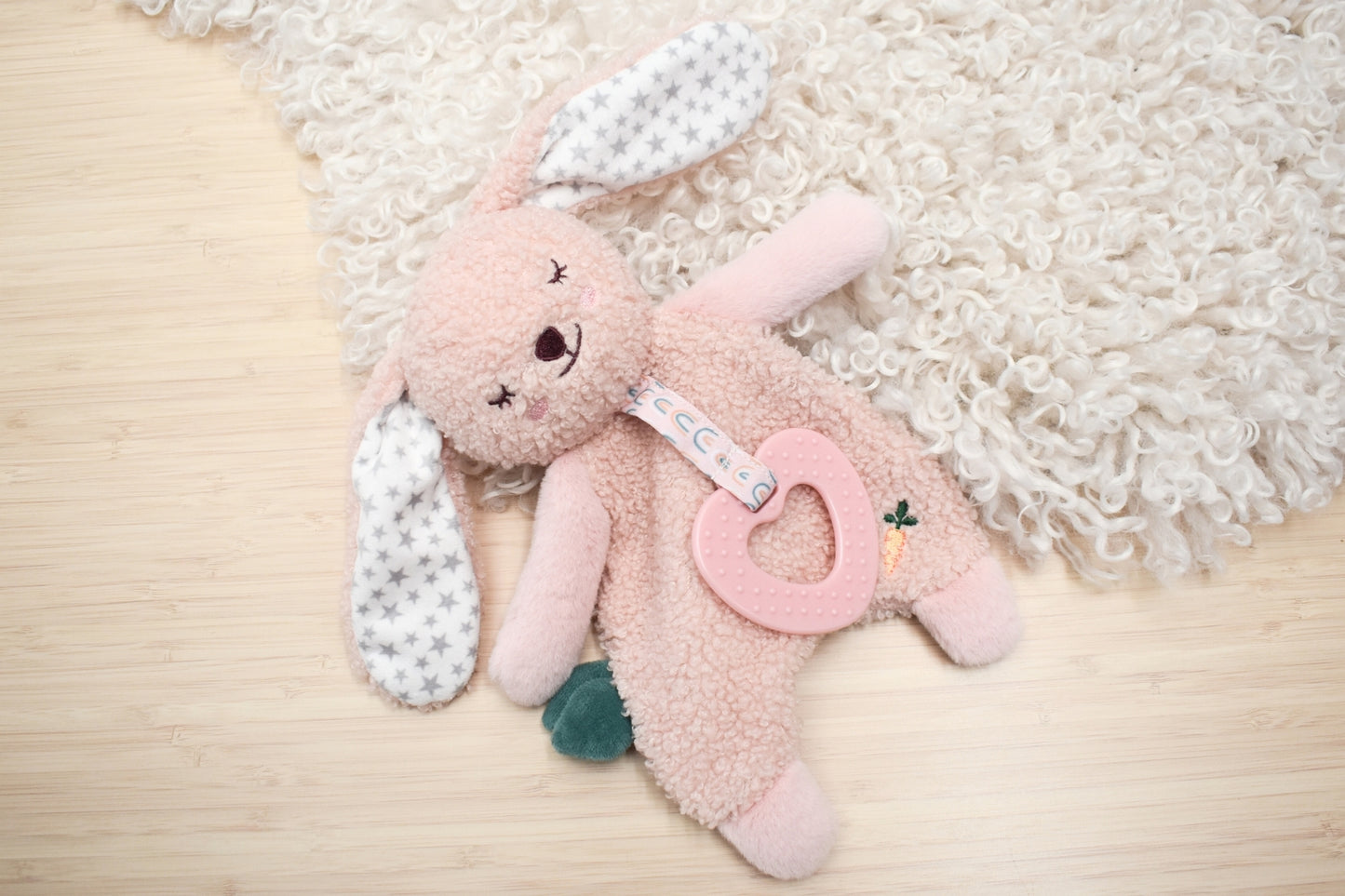 SNUGGLE BUDDY BERRY BUNNY SOFT SNUGGLER